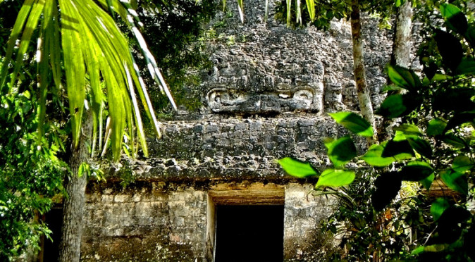 Temple of Inscriptions (Templo VI), at Tikal