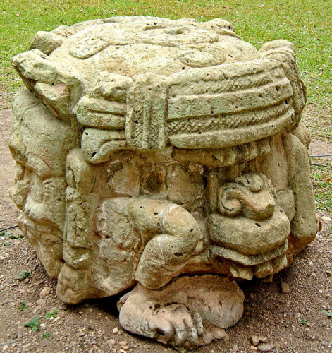 Altar to Stela N at Copan