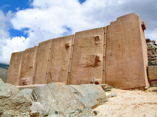 W1777--Ollantaytambo--Wall-of-the-Six-Monoliths